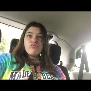 Meet your Posher, Mahala